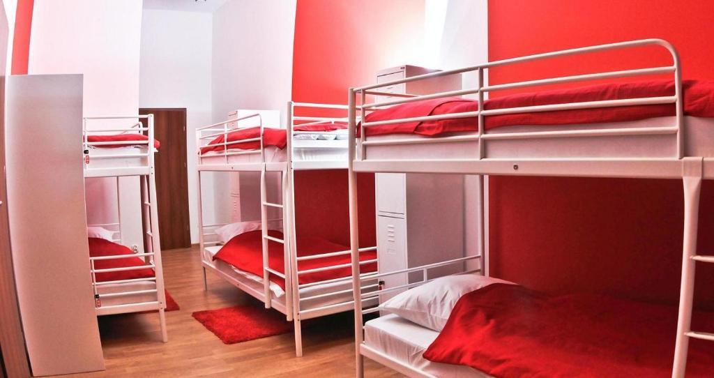 Big City Hostel Wrocław Quarto foto