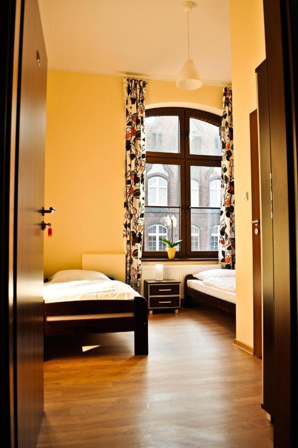Big City Hostel Wrocław Quarto foto